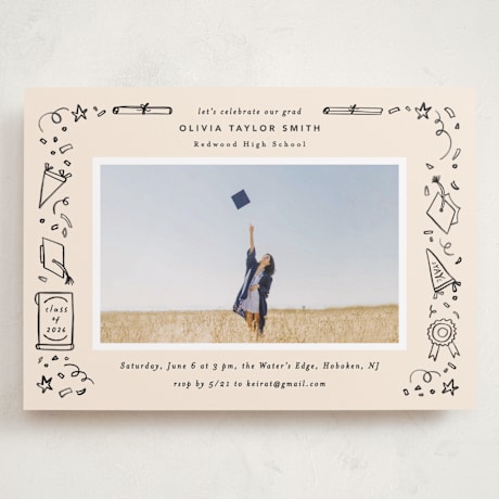 Grand Graduation Party Invitations