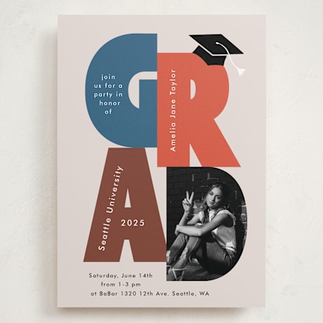 Grand Graduation Party Invitations
