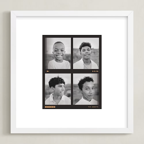 This is a noir photo art with standard by Studio Suku called passport photos