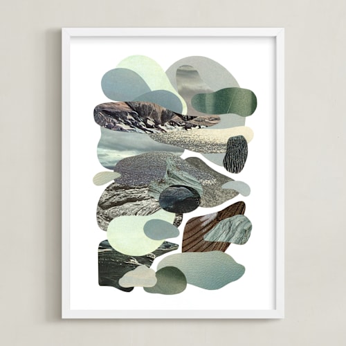 This is a sea glass art by Field and Sky called a sense of calm