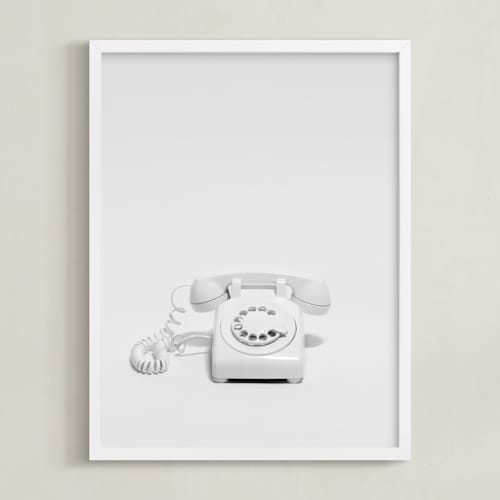This is a pearl art by Cristiane called telephone