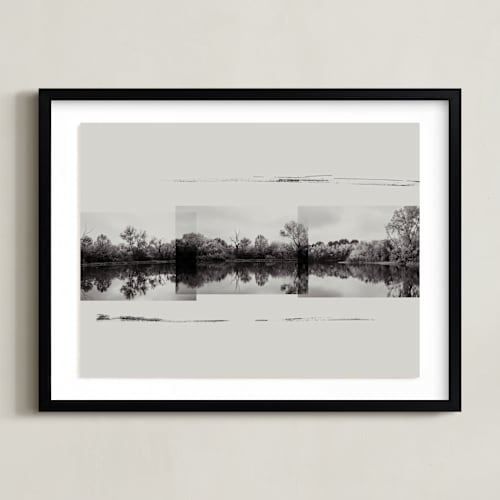 This is a fog art with standard by Maja Cunningham called frisa