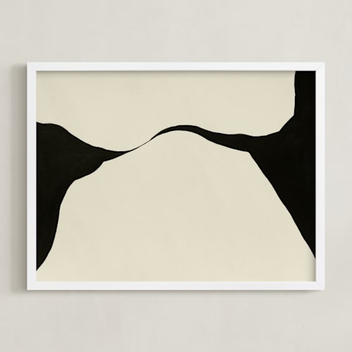 This is a obsidian soil art by Tania Medeiros called echoes of form