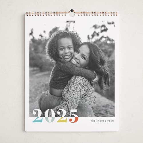 This is a fete photo calendars by Snow and Ivy called bountiful joy printing on premium calendar paper in grand