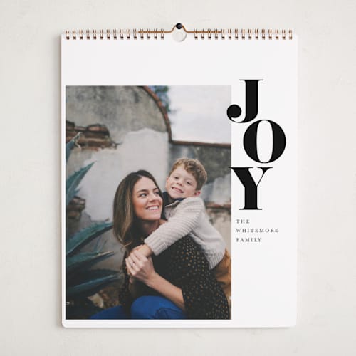 This is a onyx photo calendars by Jennifer Lew called stacked year printing on premium calendar paper in grand
