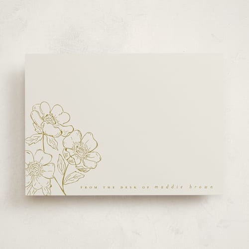 This is a sea shell personalized stationery thank you cards with standard by Vera Lim called maddie printing on signature in 5x7