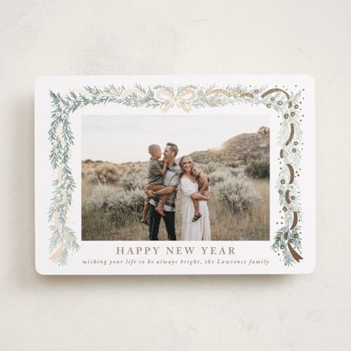 This is a snowflake foil pressed holiday cards with foil pressed by Petra Kern called timeless printing on recycled smooth signature in standard
