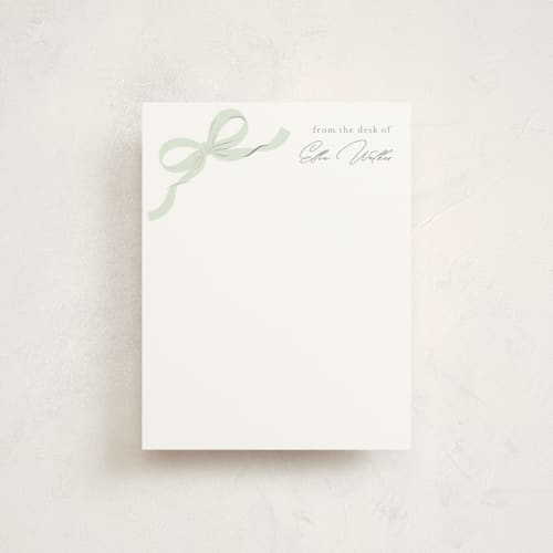 This is a clover foil stamped stationery with foil pressed by Paper Raven Co. called a little bow printing on signature in 4.25x5.5