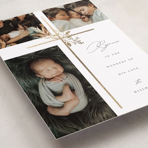 This is a dew foil pressed holiday cards with foil pressed by Susan Zinader called leaves & berries printing on recycled smooth signature in standard