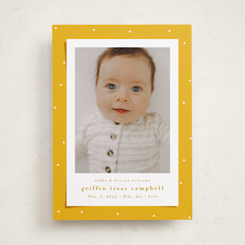 This is a bee birth announcements with standard by Lea Delaveris called blanket printing on smooth signature in standard