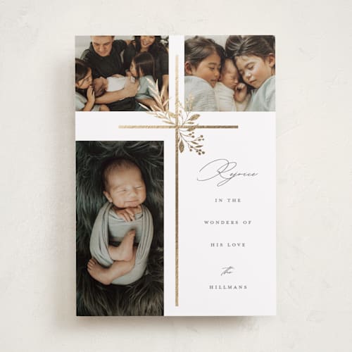 This is a dew foil pressed holiday cards with foil pressed by Susan Zinader called leaves & berries printing on recycled smooth signature in standard
