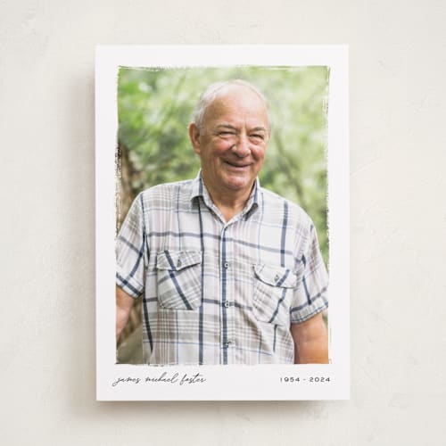 This is a snow memorial cards with standard by Pixel and Hank called edgy printing on recycled smooth signature in standard