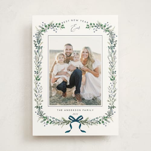 This is a twilight photo mount holiday cards with standard by Susan Moyal called festive vine printing on party paper in photo_mount