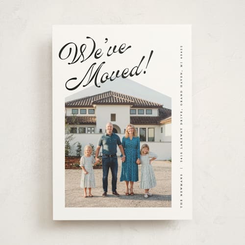 This is a onyx moving announcements with standard by Pixel and Hank called we've moved printing on signature in standard