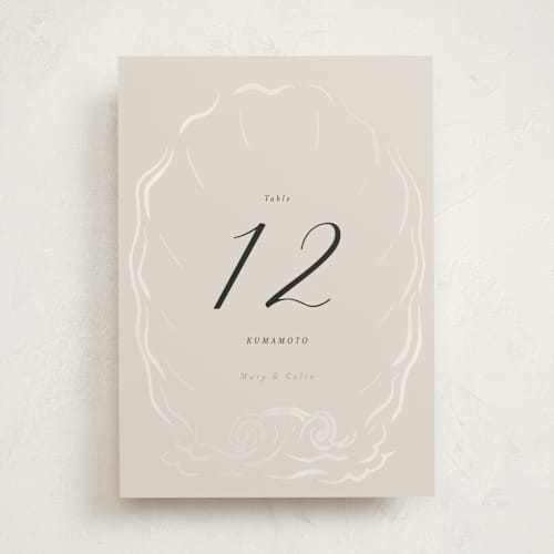 This is a pearl table numbers with gloss press by Ani Somi called kumamoto printing on doublethick in standard