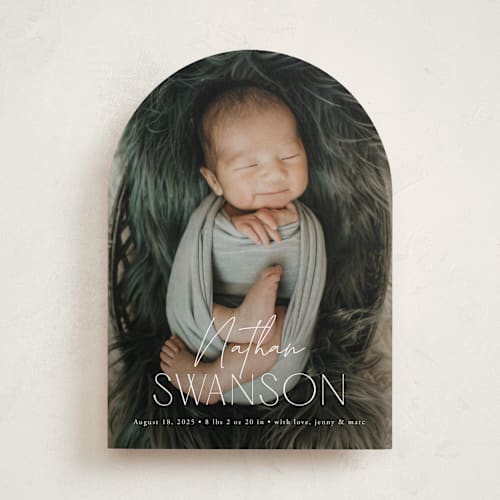 This is a snow birth announcements with standard by Yaling Hou Suzuki called focus printing on smooth signature in standard