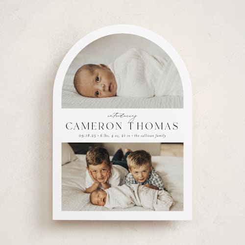 This is a sugar birth announcements with standard by Ashley Iwafuchi called simply introducing printing on smooth signature in standard