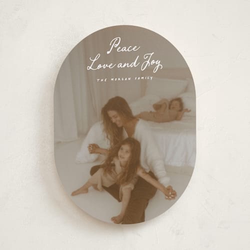 This is a icicle holiday photo cards with standard by Hooray Creative called very merry christmas printing on recycled smooth signature in standard