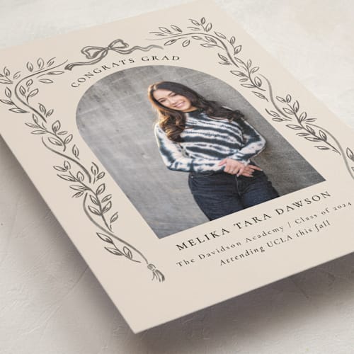 This is a ink graduation announcements with standard by Petra Kern called chic printing on signature in petite