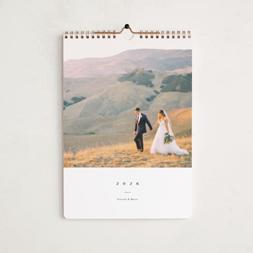 This is a pearl photo calendars by Pixel and Hank called the minimalist printing on premium calendar paper in standard