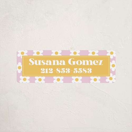 This is a daisy name labels with standard by Little Print Design called daisys printing on waterproof sticker paper in sticker