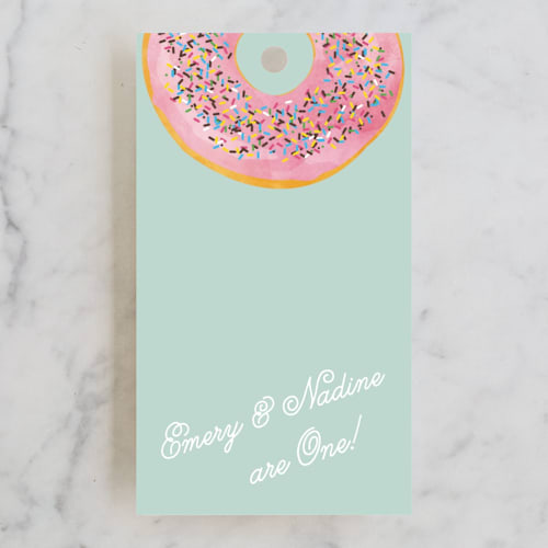 This is a neptune kids gift tags with standard by Kerry Doyle called everyone loves donuts printing on signature in tag