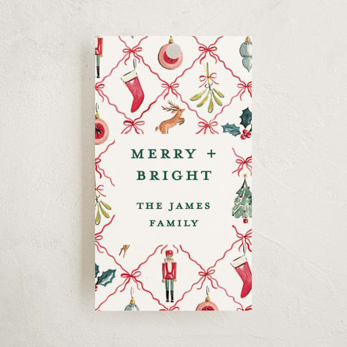 This is a leaf gift tags by Sarah Knight called festive icons printing on signature in tag