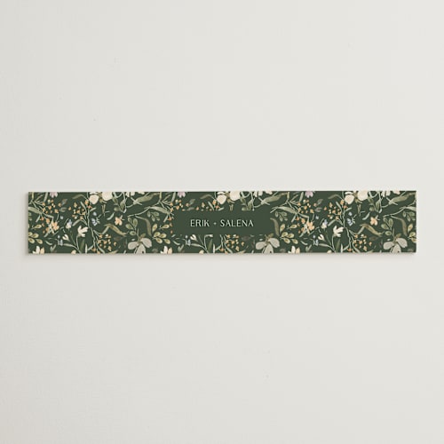 This is a garden belly bands with standard by Itsy Belle Studio called aster printing on signature text in belly band