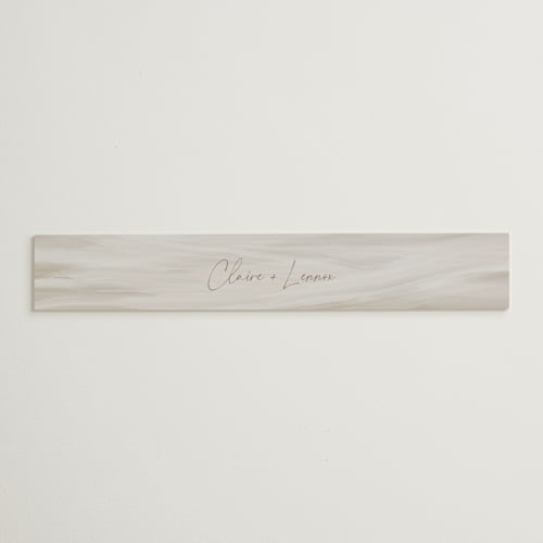This is a chiffon belly bands with standard by Orasie called full photo printing on signature text in belly band