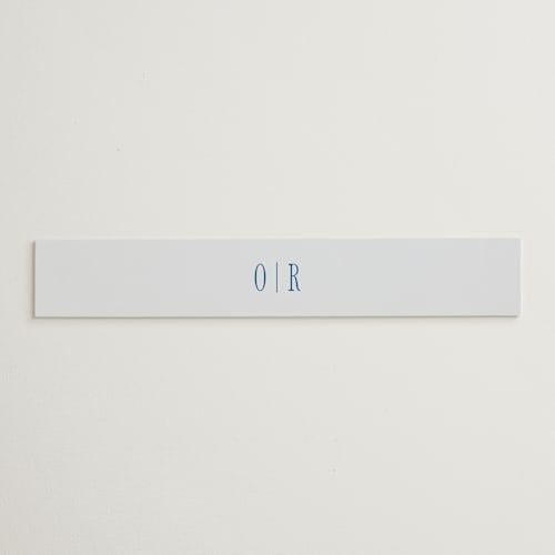 This is a ocean belly bands with standard by Kelly Schmidt called riviera printing on signature text in belly band
