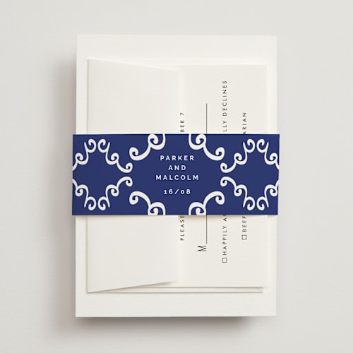 This is a cerulean belly bands with standard by Zani van Zyl called santorini printing on signature text in belly band