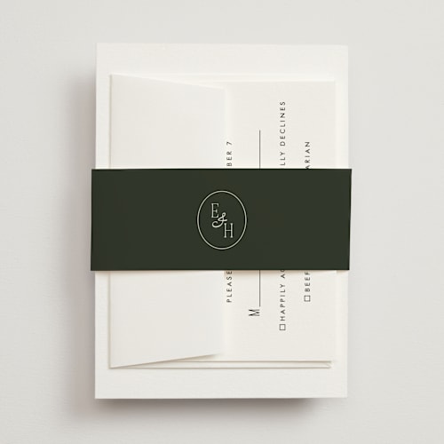 This is a forest belly bands with standard by Blustery August called hayes printing on signature text in belly band