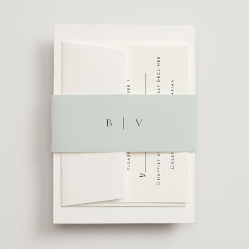 This is a sky belly bands with standard by Kelly Schmidt called merryvale printing on signature text in belly band