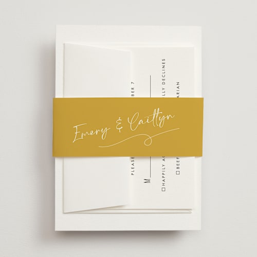 This is a honey belly bands with standard by Adelyn T. called ink scribble printing on signature text in belly band
