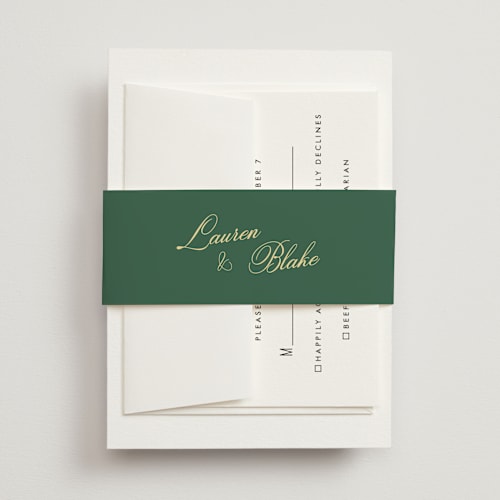 This is a citrine belly bands with standard by Emily Betts called curved frame printing on signature text in belly band