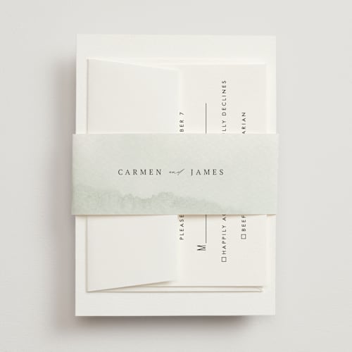 This is a fern belly bands with standard by Helen Halik called over the mountains printing on signature text in belly band