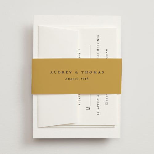 This is a sunrise belly bands with standard by Lindsay Megahed called silhouette printing on signature text in belly band