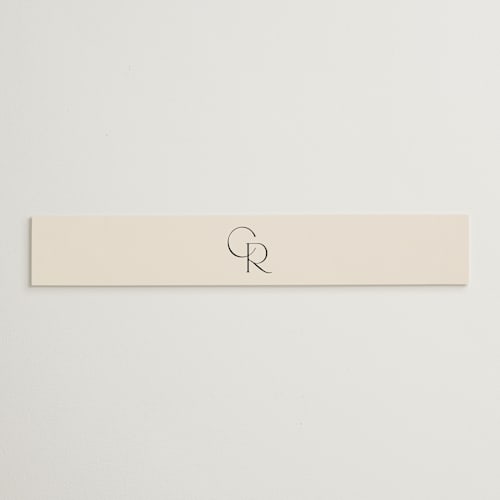 This is a linen belly bands with standard by Kelly Schmidt called edge printing on signature text in belly band