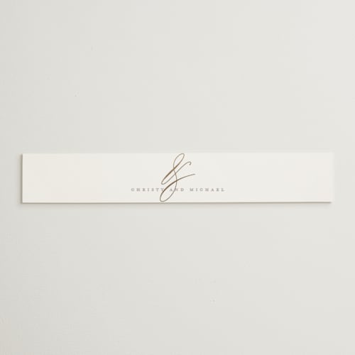 This is a powder belly bands with foil pressed by Creo Study called ampersand glam printing on signature text in belly band