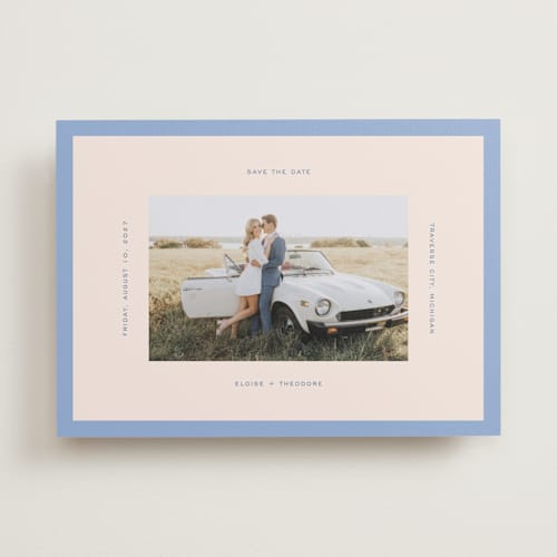 This is a french save the date with standard by Pixel and Hank called thread printing on recycled smooth signature in standard
