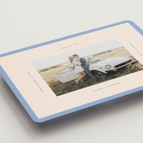 This is a french save the date magnets with standard by Pixel and Hank called thread printing on magnet paper in magnet
