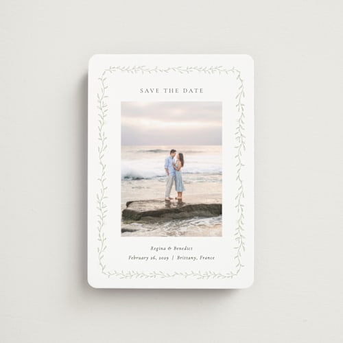 This is a ivy save the date magnets with standard by chocomocacino called cramique printing on magnet paper in magnet