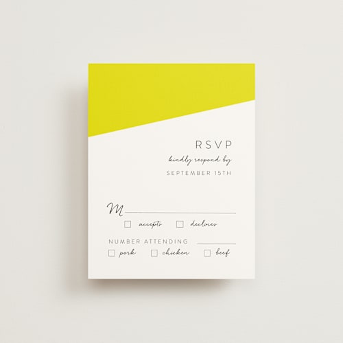 This is a daffodil rsvp cards with standard by Makewells called metropolitan romance printing on signature in standard