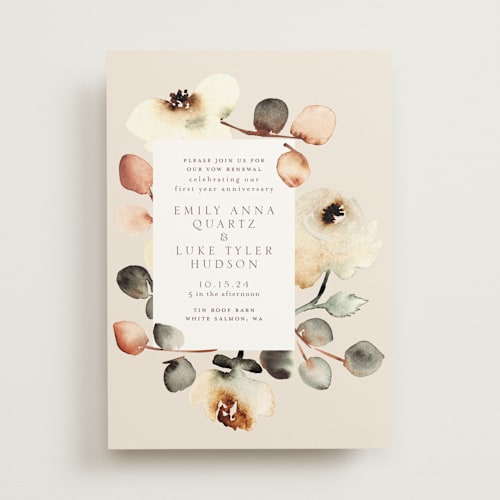 This is a autumn wedding invitations with standard by Petra Kern called bella mia printing on signature in standard