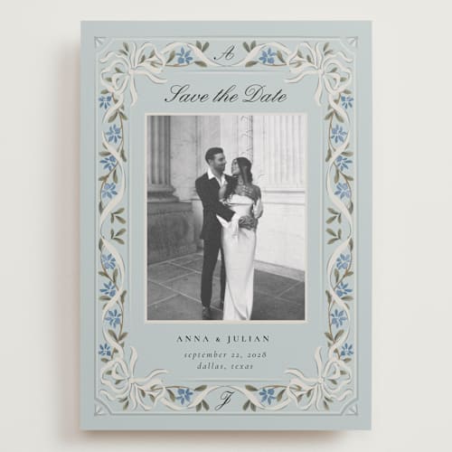 This is a sky save the date with standard by Ana de Sousa called romantic elegance printing on recycled smooth signature in grand