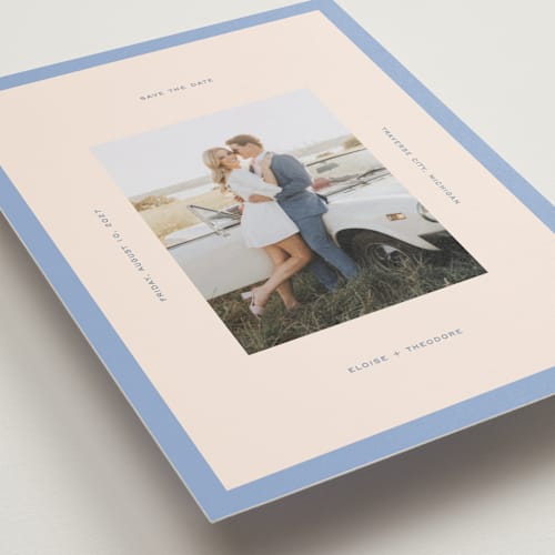 This is a french save the date postcards with standard by Pixel and Hank called thread printing on signature in postcard