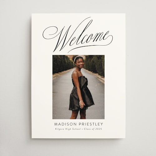 This is a daisy graduation party decorations with standard by Jessica Williams called aloft printing on premium sign board in 18x24