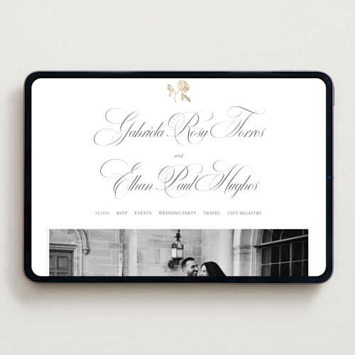 This is a classic bride wedding websites by Design Lotus called here with you printing on digital paper in standard