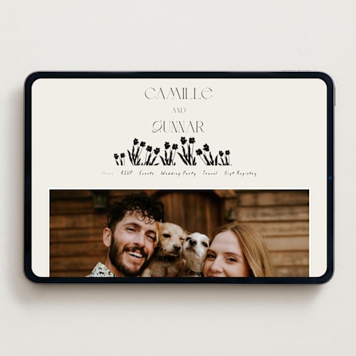 This is a onyx wedding websites by Alaina Cherup called la graine printing on digital paper in standard