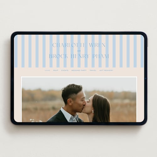 This is a bluebell wedding websites by Megan Davis called racquet printing on digital paper in standard